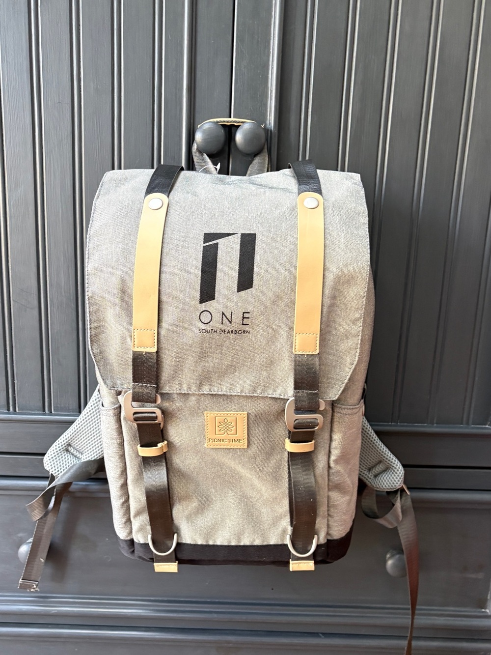 NEW Insulated Gray Canvas Picnic Backpack with Plates, Drinkware, Utensils